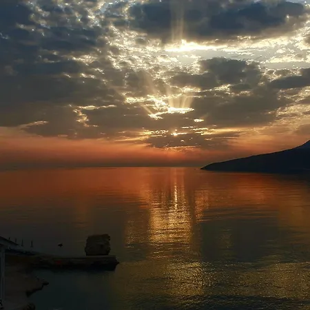 Ilidi Rock Aparts-suites-studios 3*