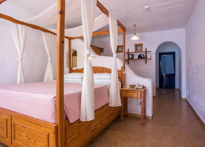 Ilidi Rock 里瓦的亚